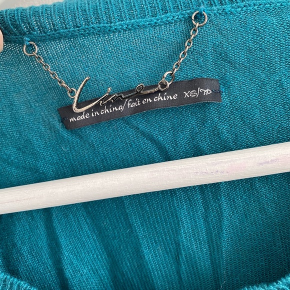 Canadian Designed Line Cardigan - Picture 14 of 15